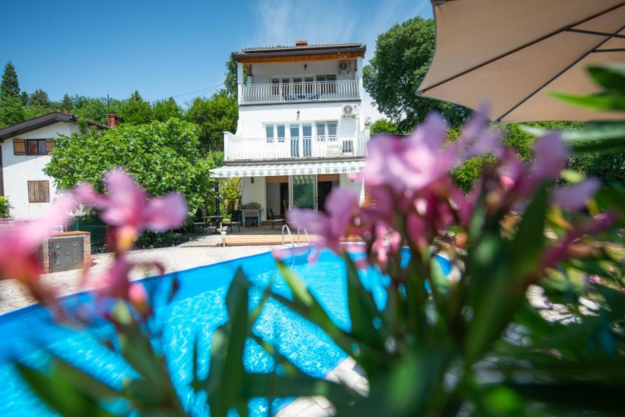 Villa Kosor Spring 布拉加伊 外观 照片
